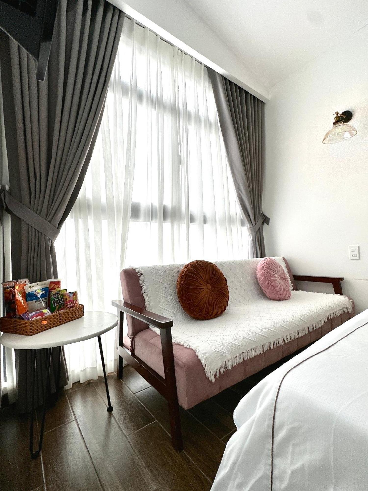 Moon Homestay Thon Kim Long Buitenkant foto