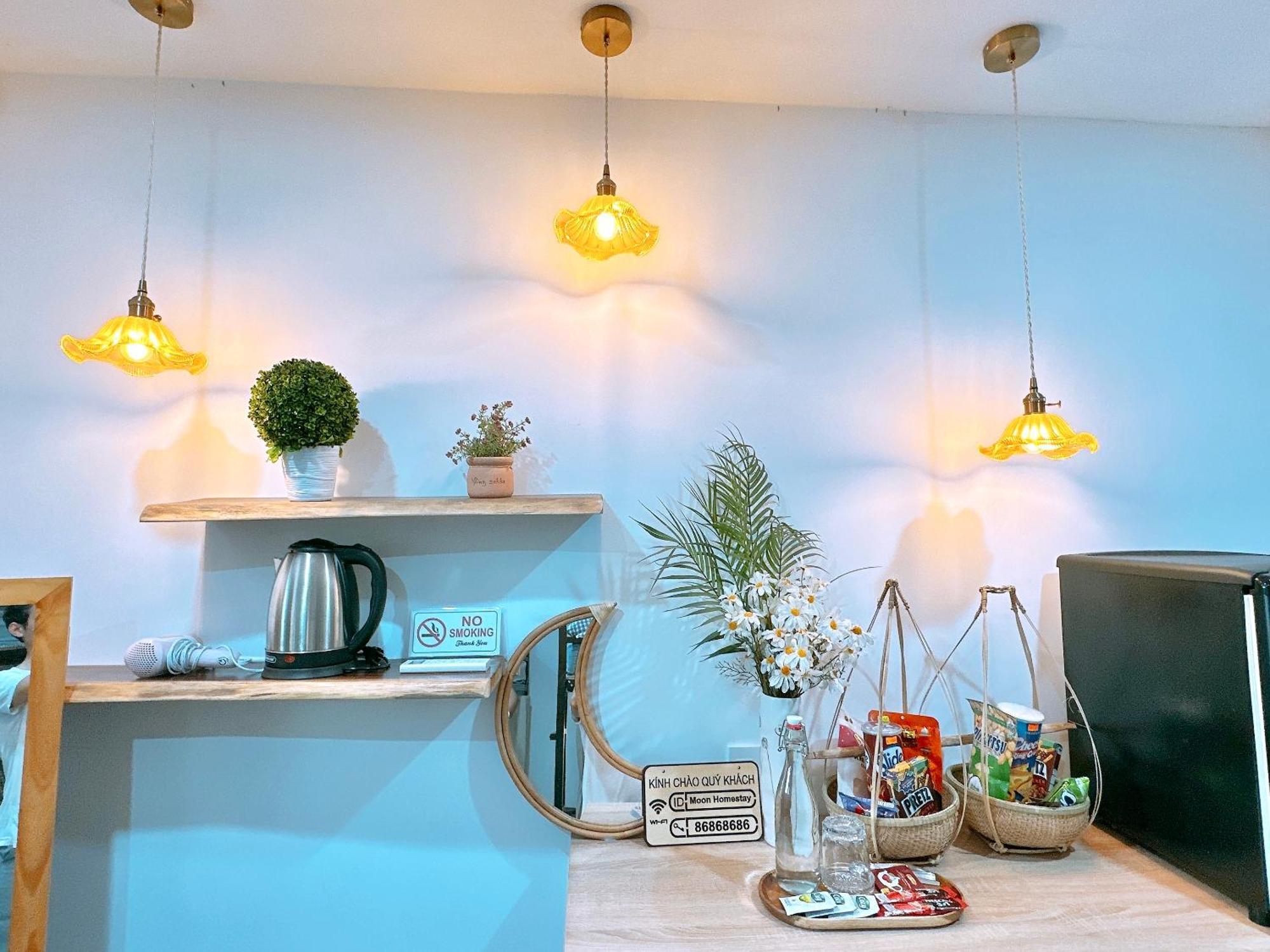 Moon Homestay Thon Kim Long Buitenkant foto
