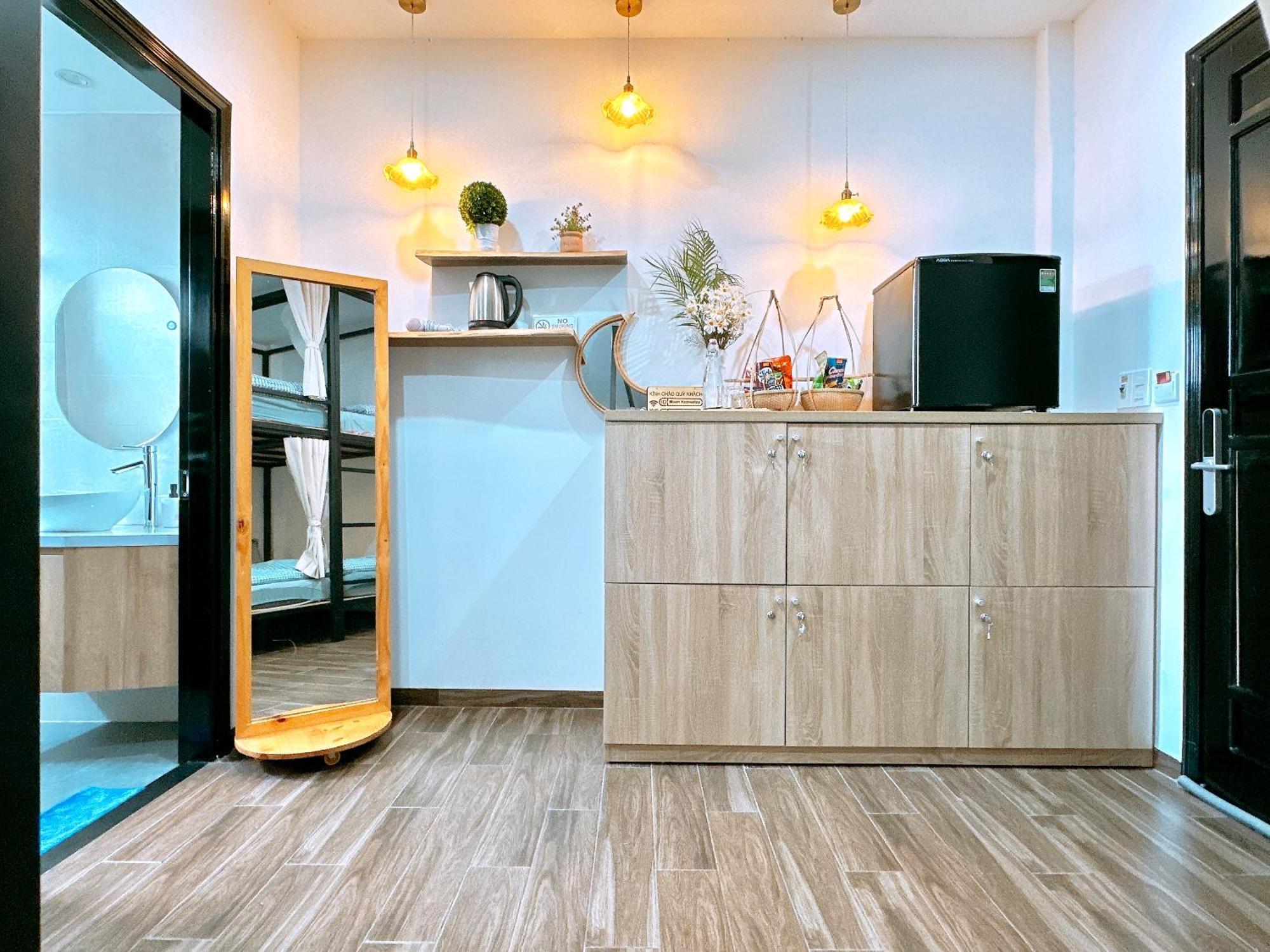 Moon Homestay Thon Kim Long Buitenkant foto